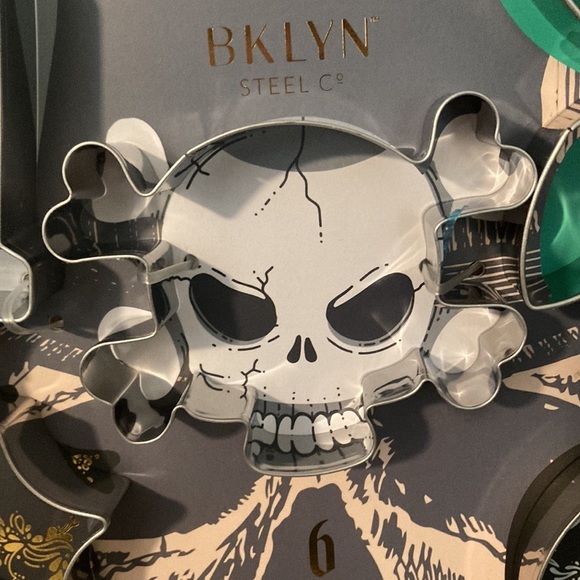 Halloween Cookie Cutters - Picture 4 of 9